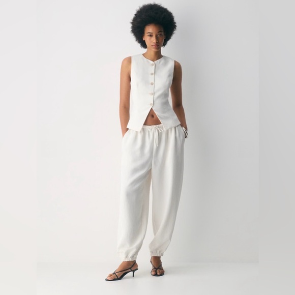 EUC ARITZIA x WILFRED - Regal Vest, 6 - Picture 2 of 5